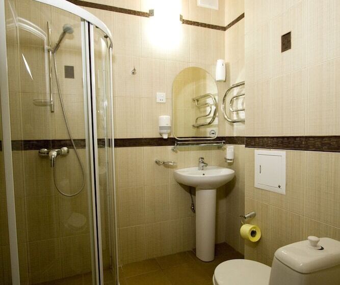 בית מלון כפרי Iceberg