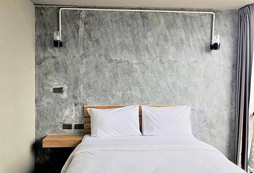 Izen Plus Budget Hotel & Residence