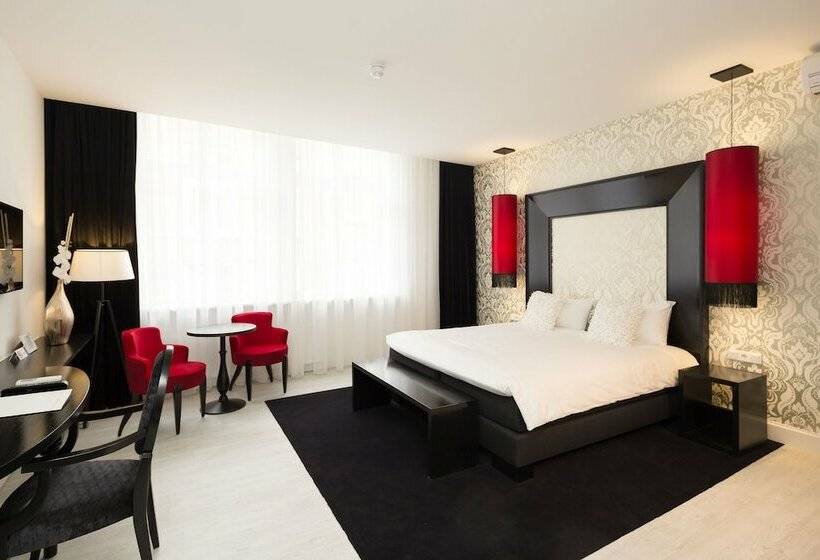 בית מלון כפרי Le Theatre