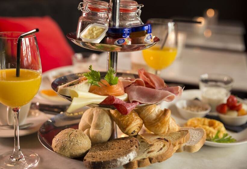 בית מלון כפרי Le Theatre