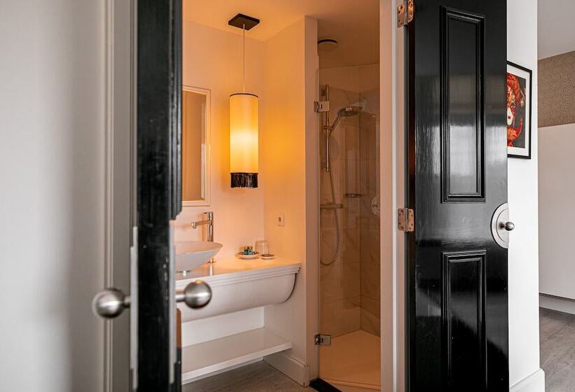 בית מלון כפרי Le Theatre