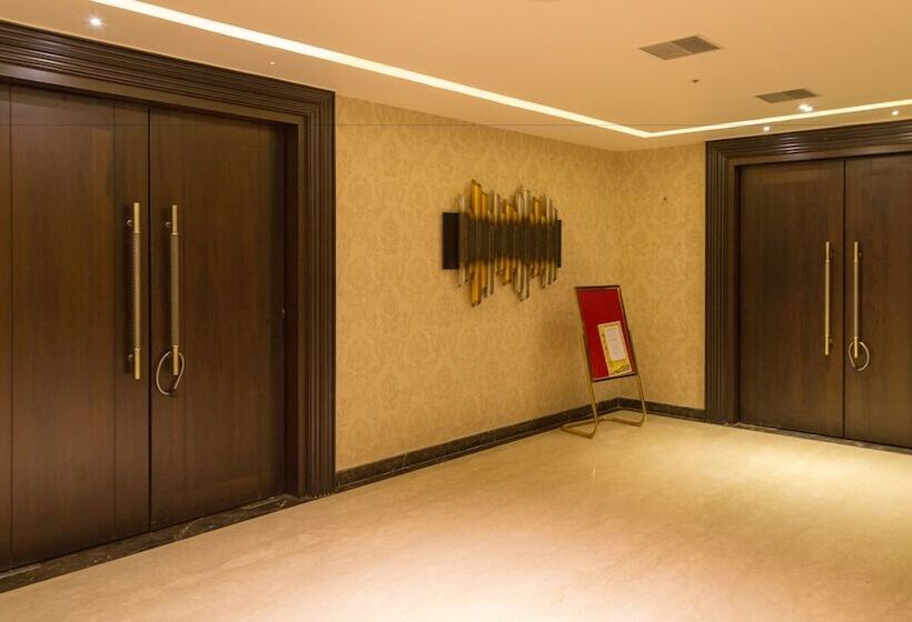 ホテル Oxina Lygon