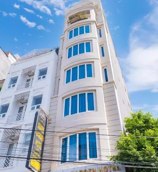 Queen Garden Hotel & Apartment