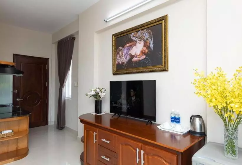 Queen Garden Hotel & Apartment