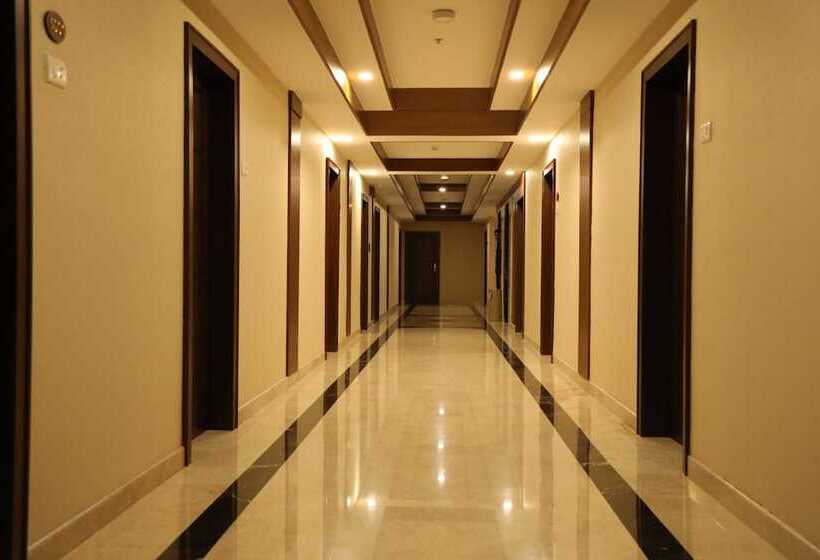 ホテル The Thangam Grand