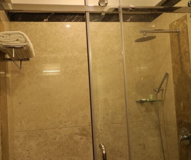 ホテル The Thangam Grand