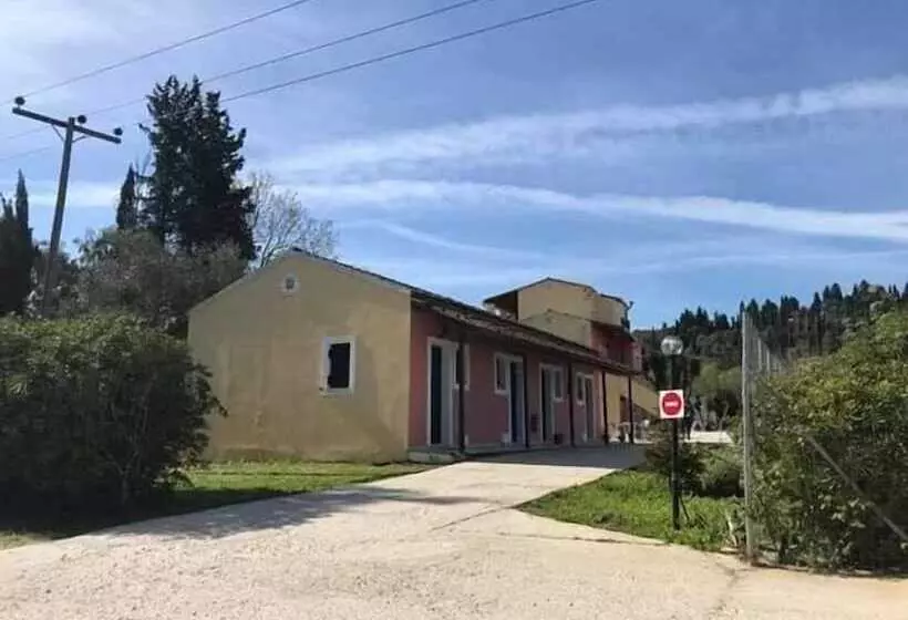 Joanna Apartments