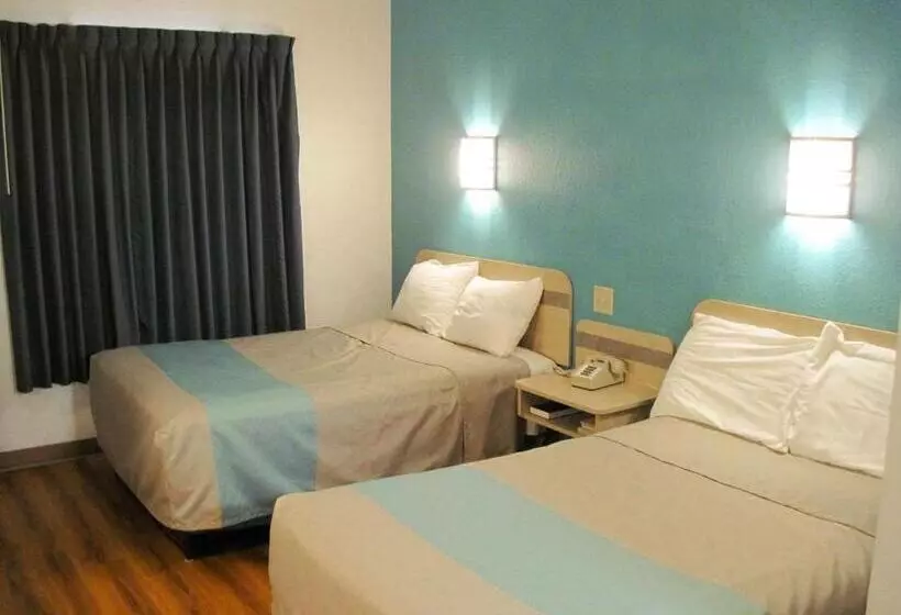 Motel 6 Avoca, Ia