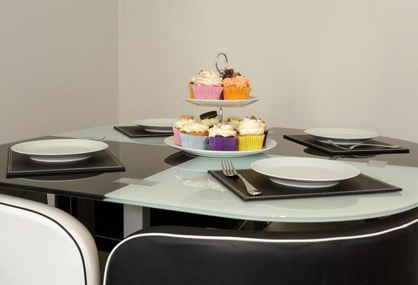 פנסיון Blue Star House