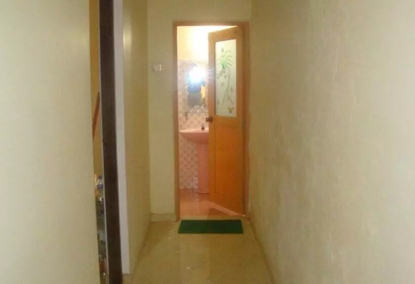 Majatalo Nelum Villa