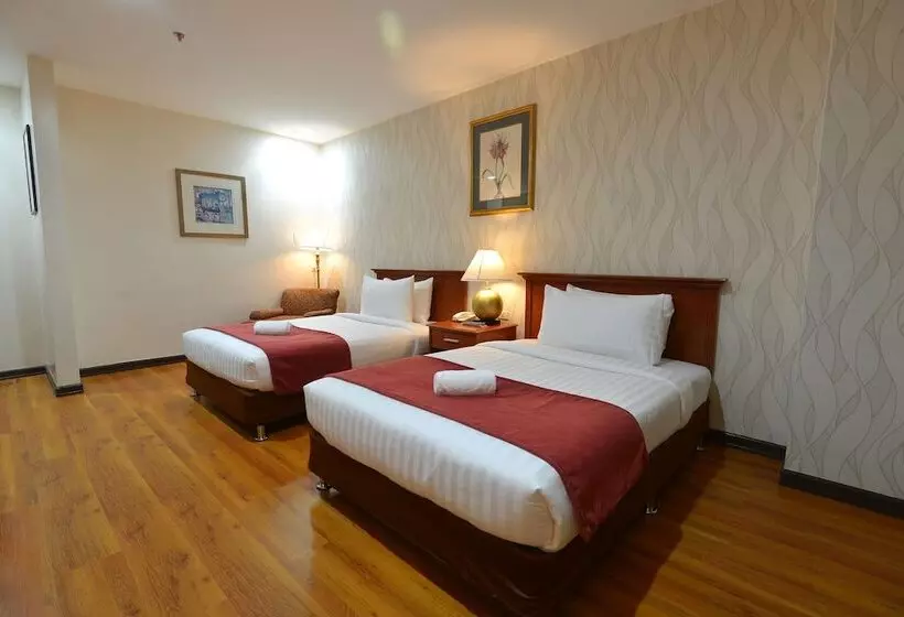 Royal Suites Condotel