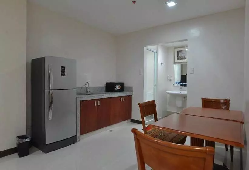Royal Suites Condotel