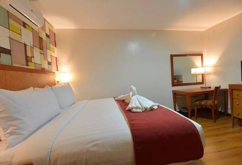 Royal Suites Condotel