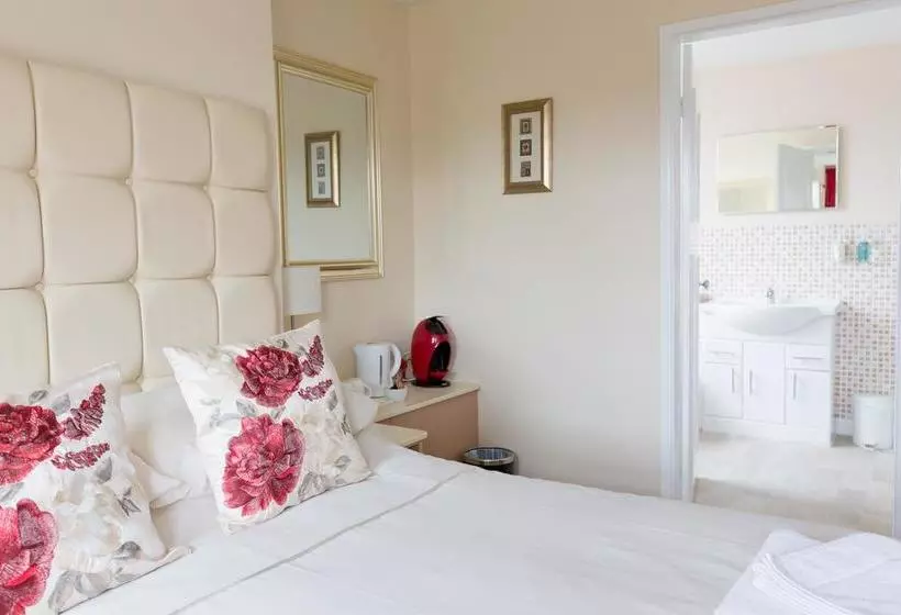 The Laurels B&b