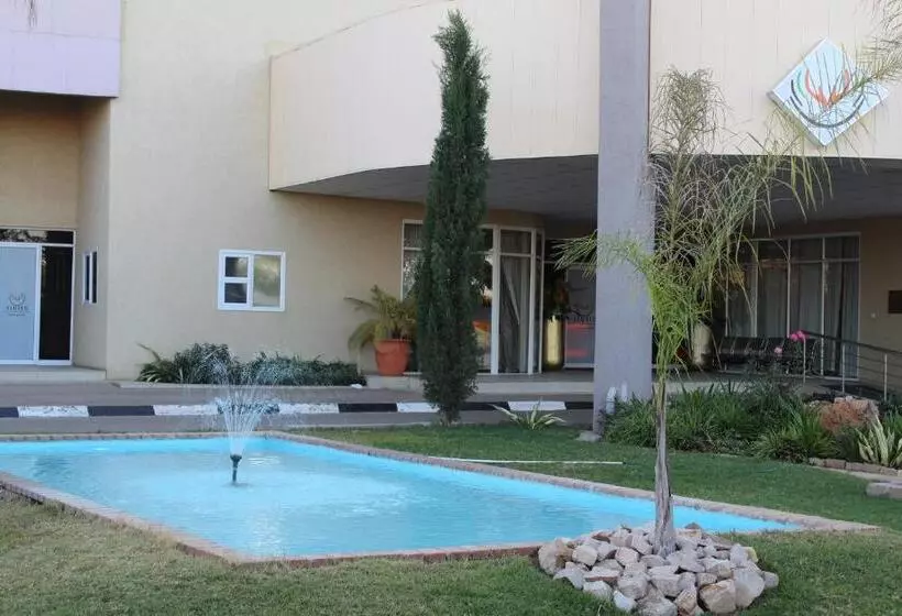 Tlotlo Hotel And Conference Center
