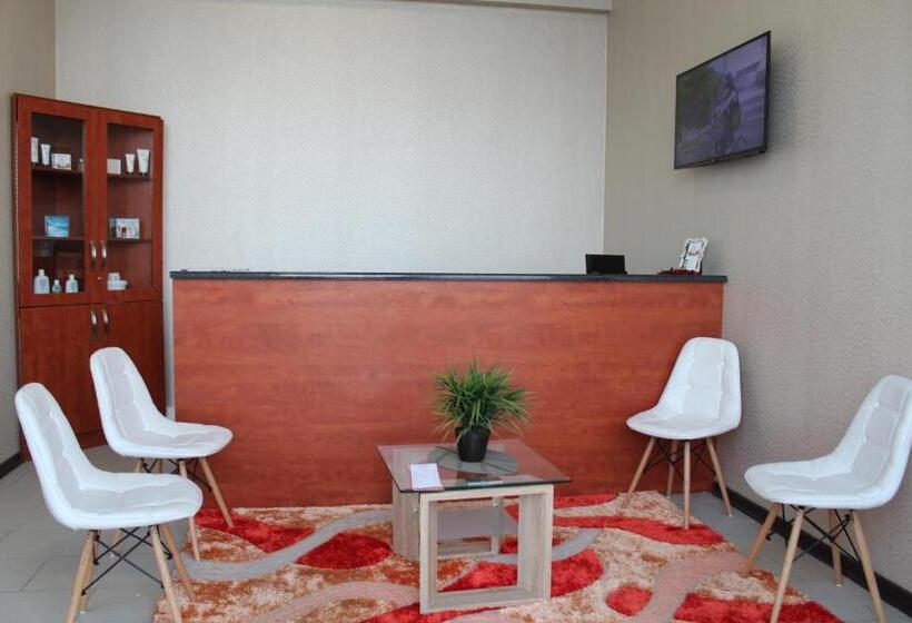 Tlotlo Hotel And Conference Center