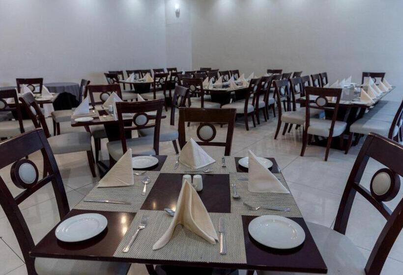 Tlotlo Hotel And Conference Center