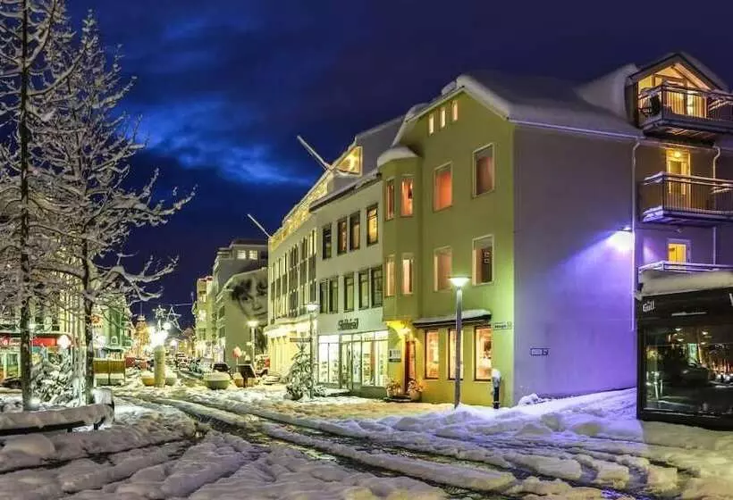 Torg Guest House