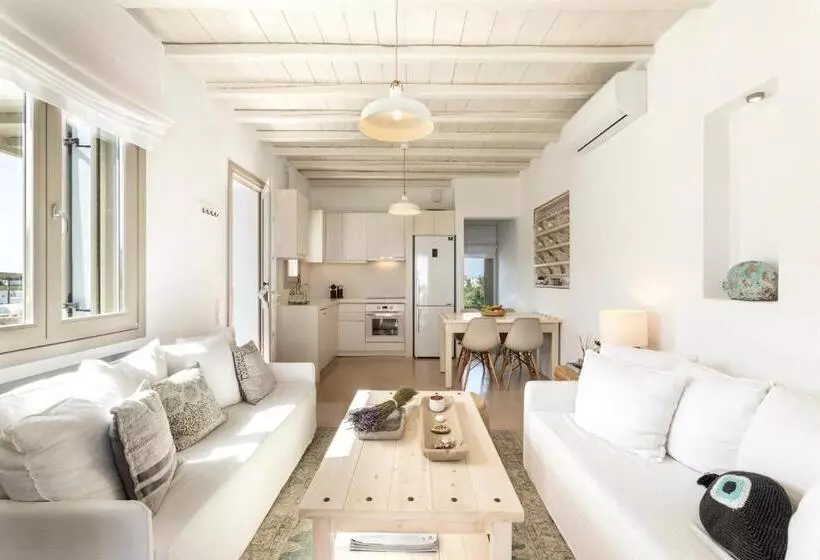 White Tinos Luxury Suites