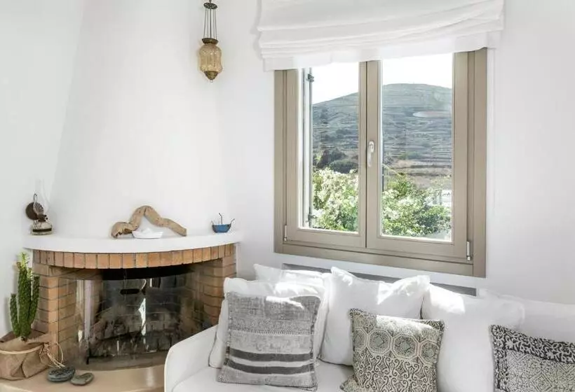 White Tinos Luxury Suites