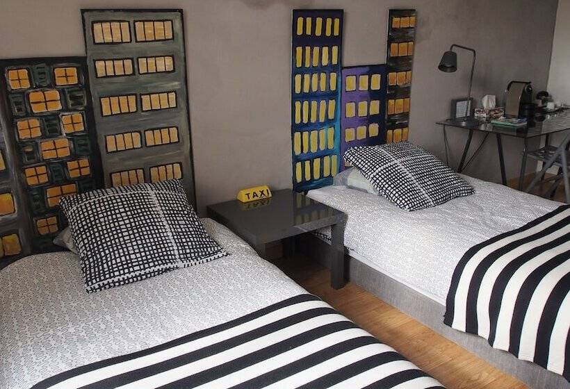 تختخواب و صبحانه A La Maison