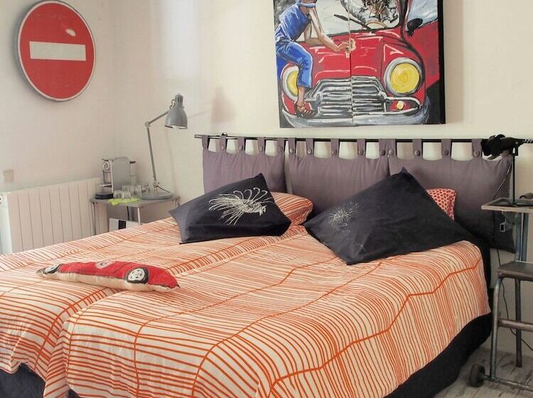 تختخواب و صبحانه A La Maison