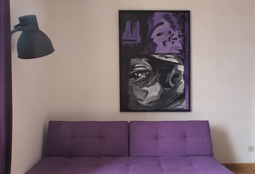 تختخواب و صبحانه A La Maison