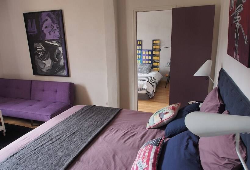 تختخواب و صبحانه A La Maison