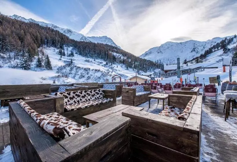 ベッドアンドブレックファースト Chalet Du Friolin