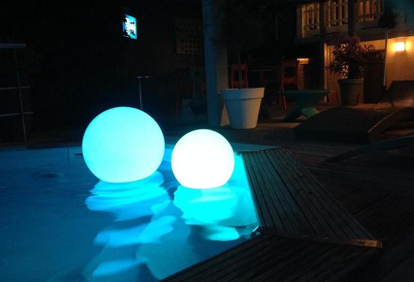 住宿加早餐  Chambre D Hôtes Chez Dom