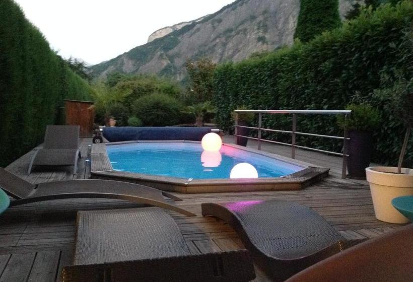 住宿加早餐  Chambre D Hôtes Chez Dom