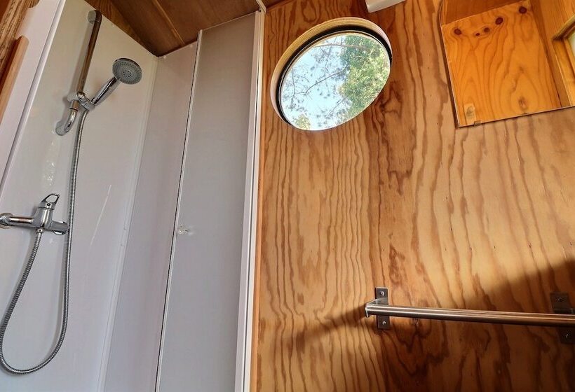 مبيت وإفطار Chambres & Roul Hotes De La Rance