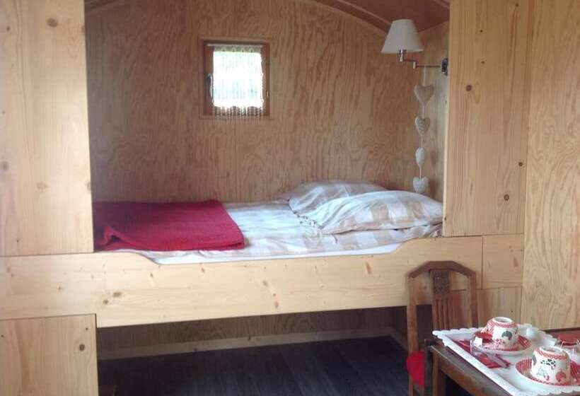 مبيت وإفطار Chambres & Roul Hotes De La Rance