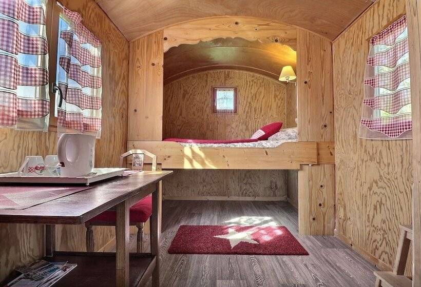 مبيت وإفطار Chambres & Roul Hotes De La Rance