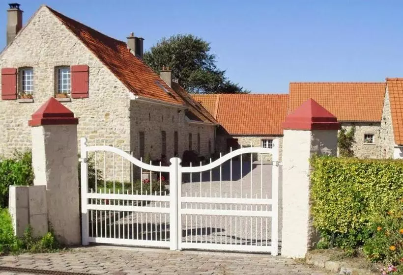 تختخواب و صبحانه Domaine De La Ronville