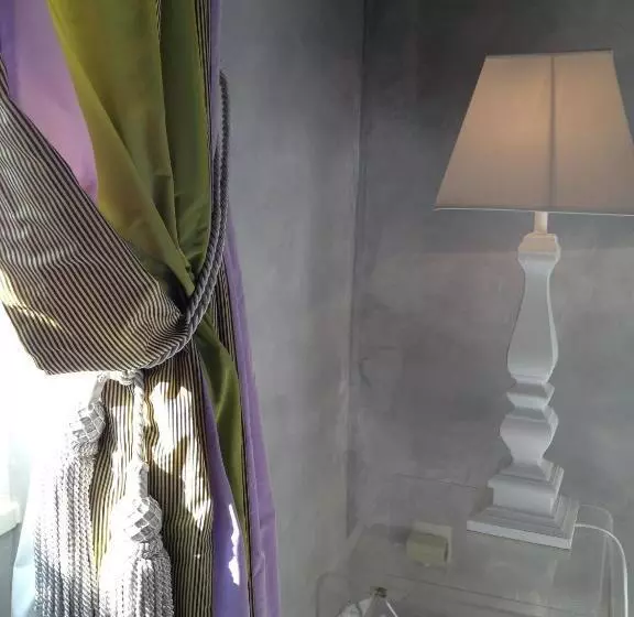 Aamiaismajoitus (B&B) L Arcane Du Bellay