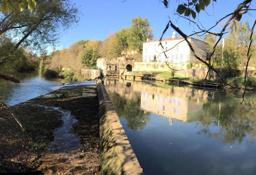 مبيت وإفطار Moulin De Bapaumes