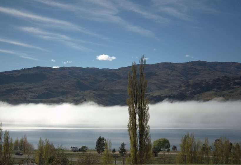 Bed and Breakfast Mt Michael Lodge