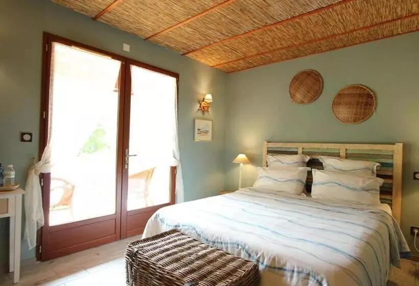 Aamiaismajoitus (B&B) Via Bahia   Maison D Hôtes