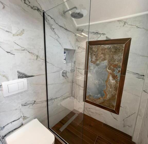 تختخواب و صبحانه Vila 15   Center