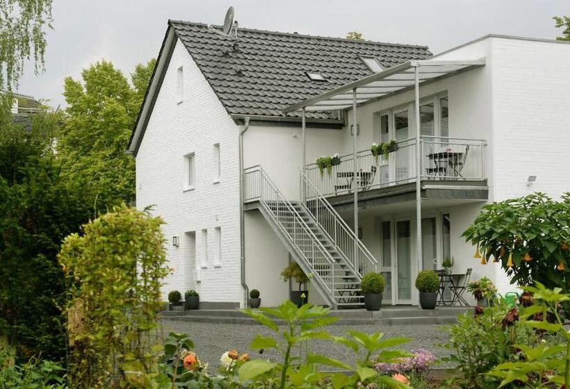 Bed & Breakfast Meerbusch