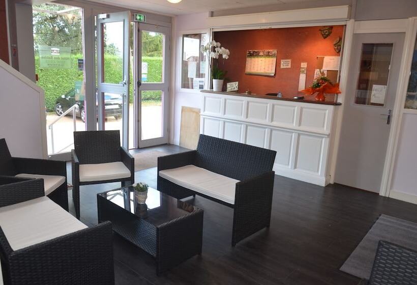 בית מלון כפרי Hôtel Des Sables