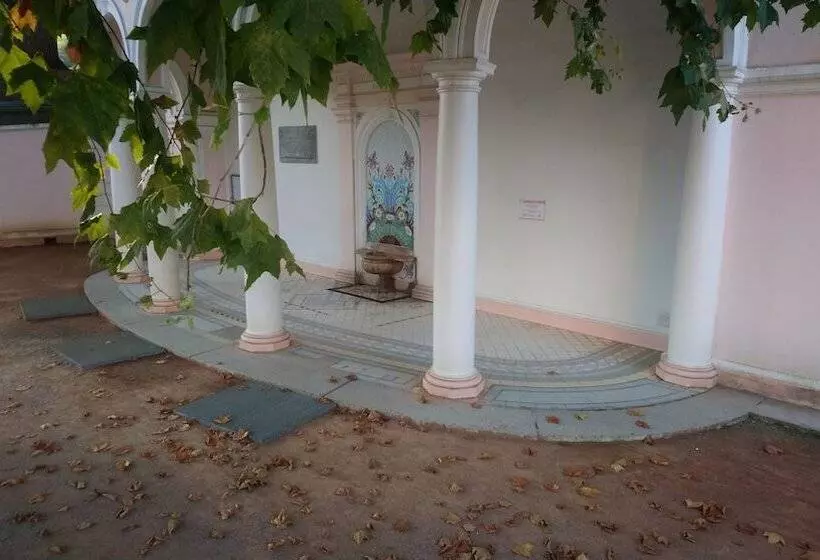 هتل Hôtel Du Palais
