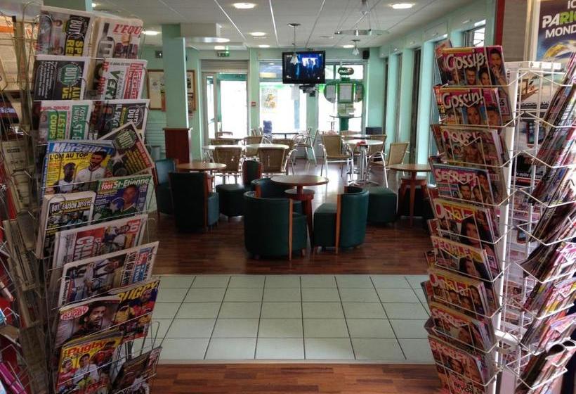 فندق Le Relais Du Velors