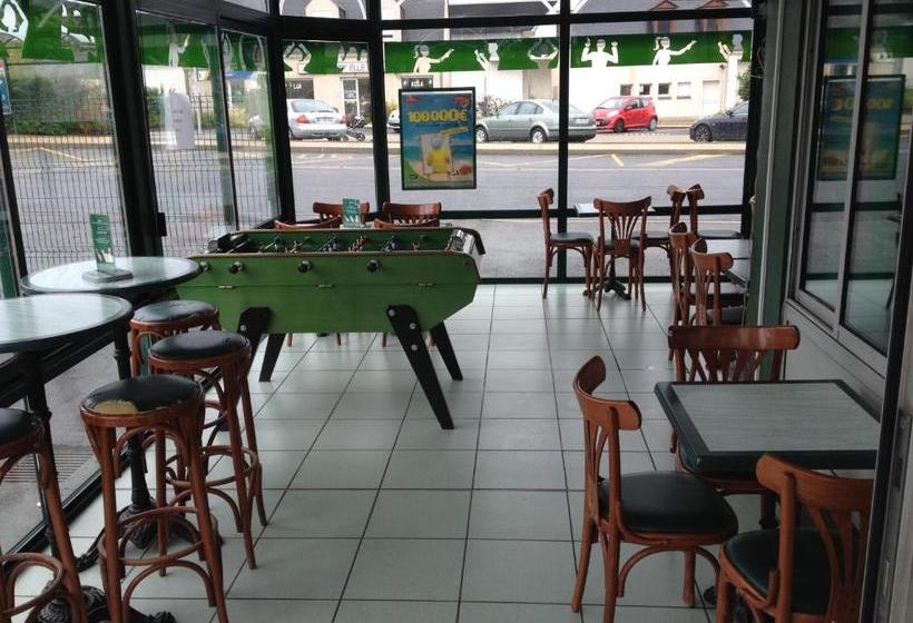 فندق Le Relais Du Velors