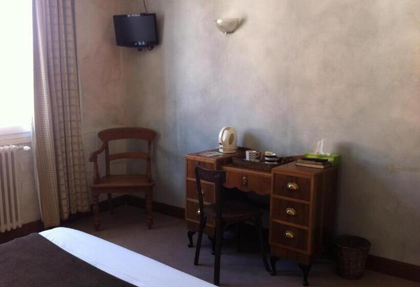 בית מלון כפרי Le Thy