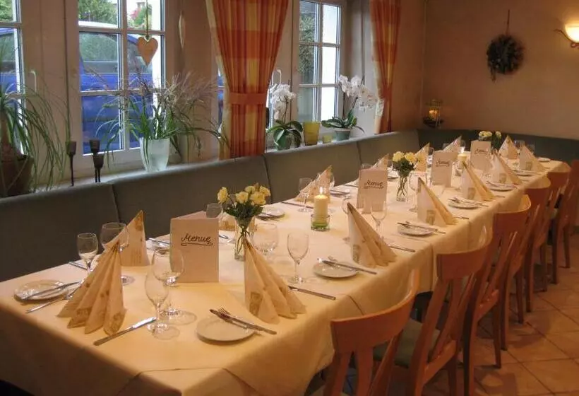 Hotelli Lindenhof