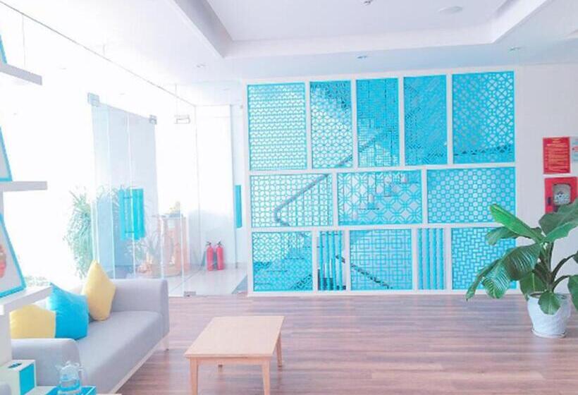 Palmier Hotel   Art House Da Nang