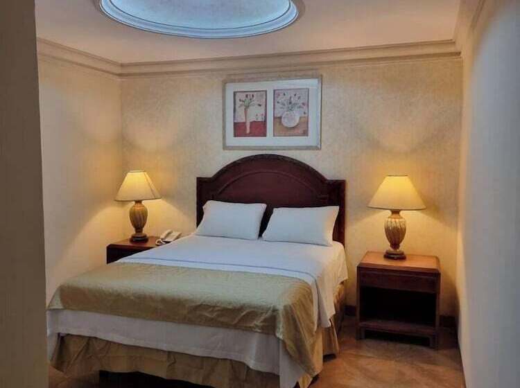 هتل Plaza Express