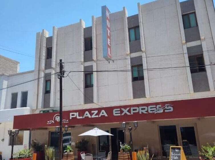 هتل Plaza Express